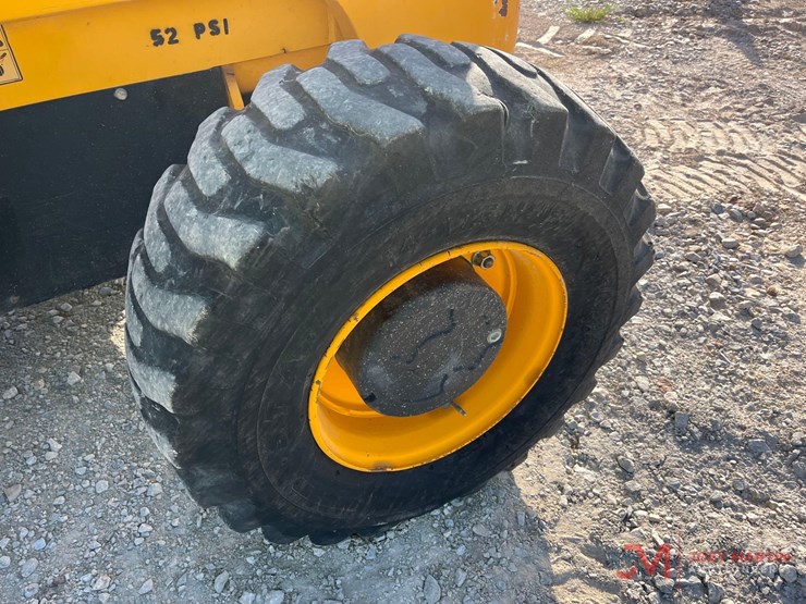 jcb-930-image-7