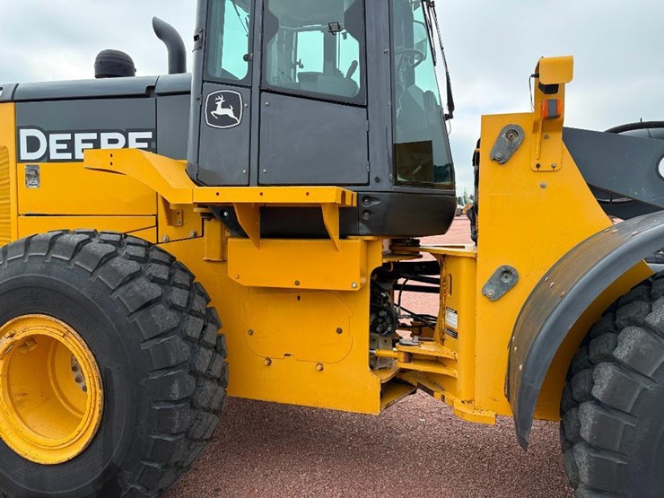 deere-644k-image-11