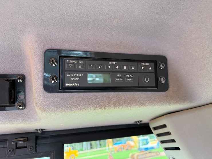komatsu-d51px-24-image-52