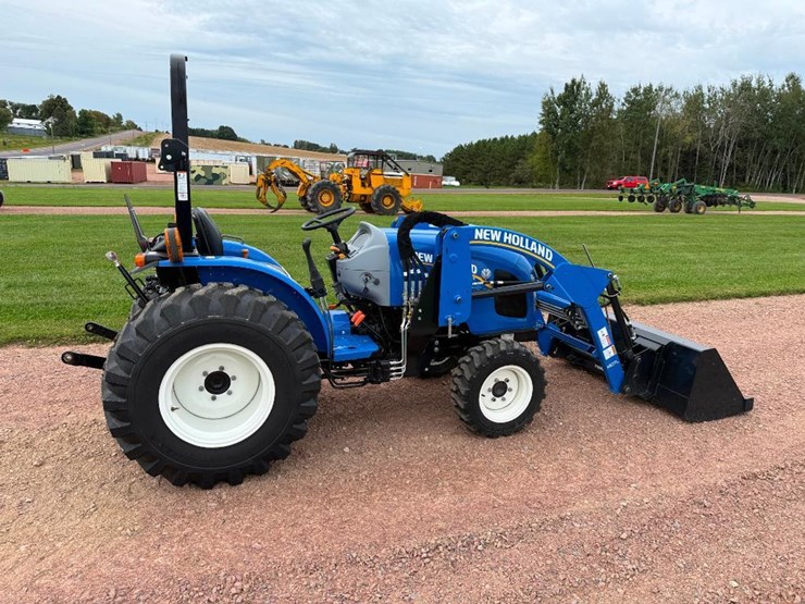 new-holland-workmaster-35-image-4