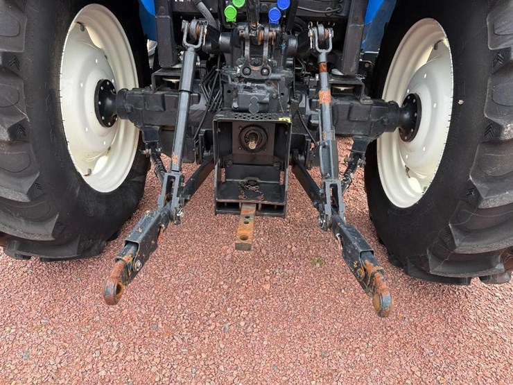 new-holland-t4.110-image-30