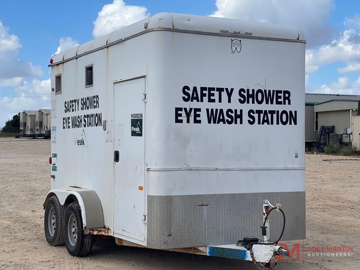 2015-w.w.t/a-eye-wash-trailer-image-1