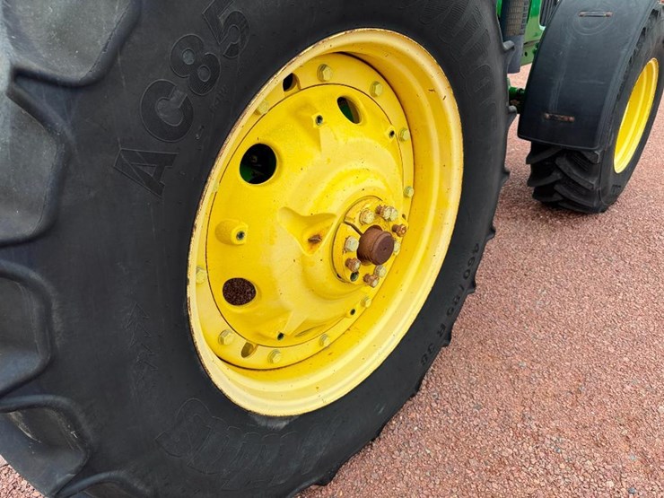 john-deere-7220-image-9