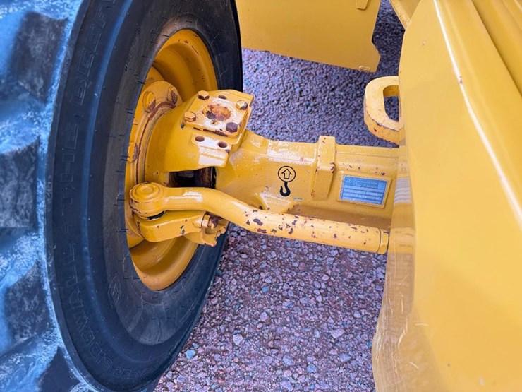 2019-deere-310sl-hl-image-44