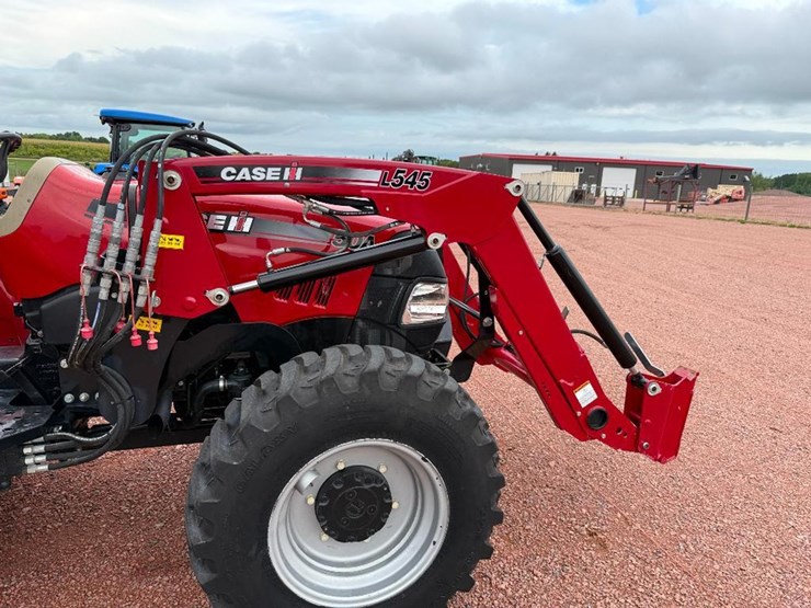 case-ih-farmall-50a-image-19
