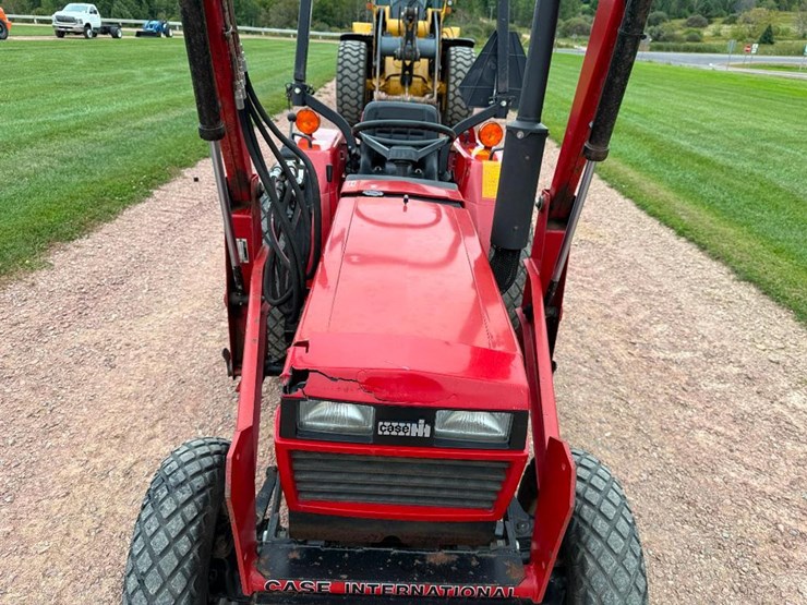 case-ih-255-image-30