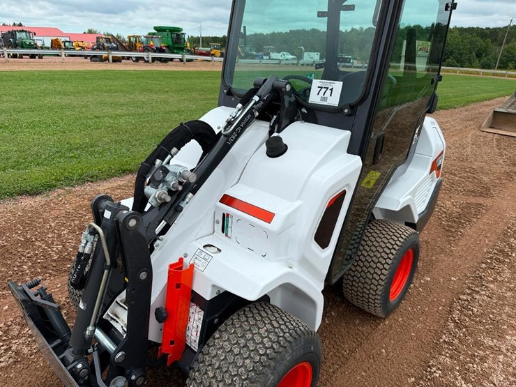 2024-bobcat-l28-image-17