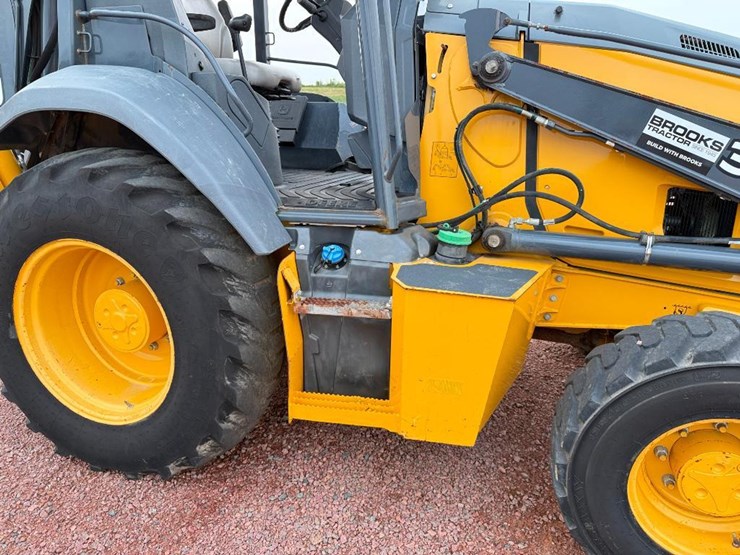 2019-deere-310sl-hl-image-10
