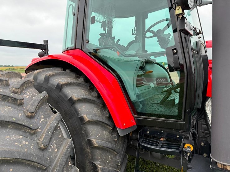 massey-ferguson-6480-image-23