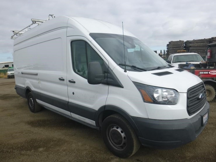 2018-ford-transit-image-2