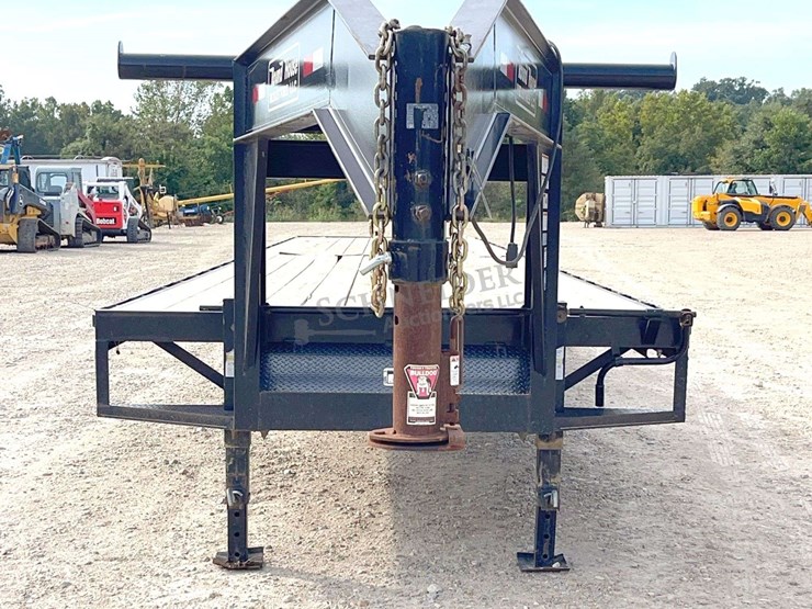 2022-round-house-40'-flatbed-gooseneck-trailer-image-8
