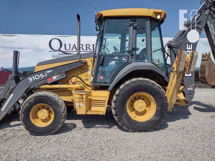 2010-deere-310sj-image-18