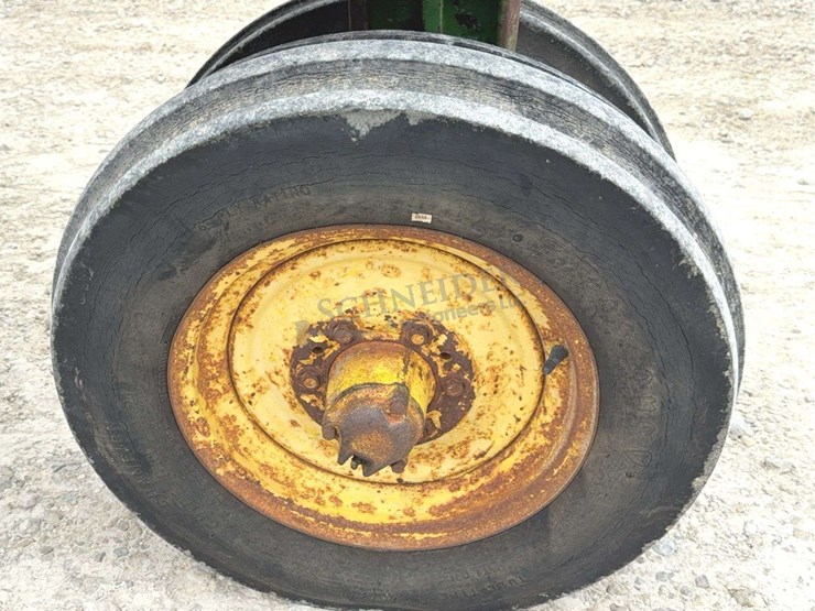 john-deere-630-image-12