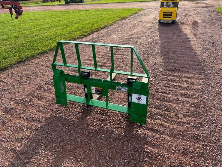 john-deere-200-image-4