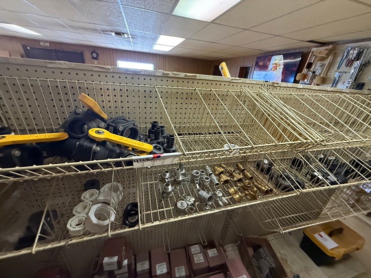 2-wire-bins-of-1”-thru-2”-pvc,-alum,-brass-camlock-fittings-&-valves-image-1
