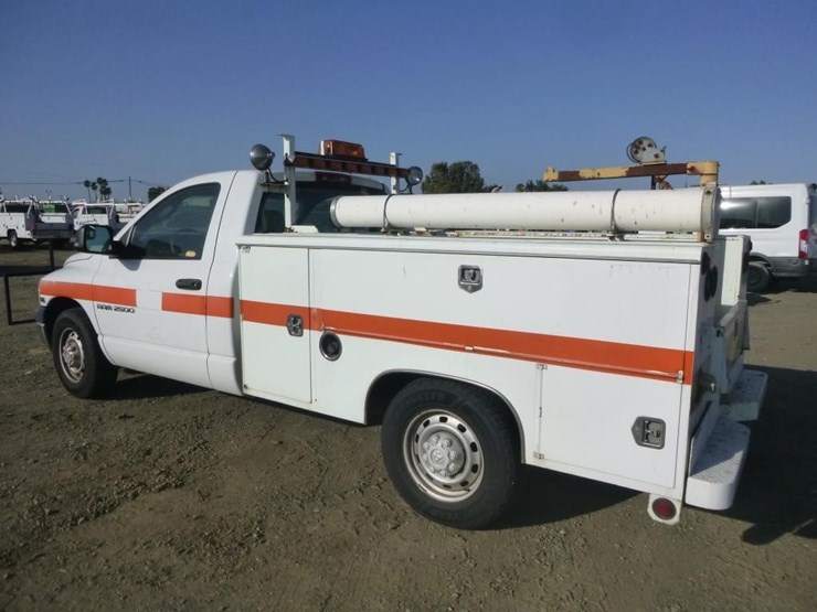 2005-dodge-ram-2500-image-5