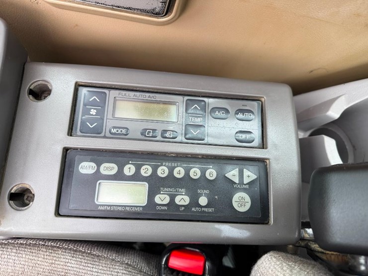 john-deere-2010-image-55