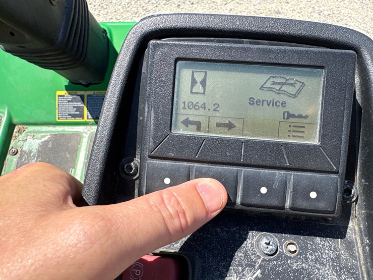 john-deere-8000a-image-9