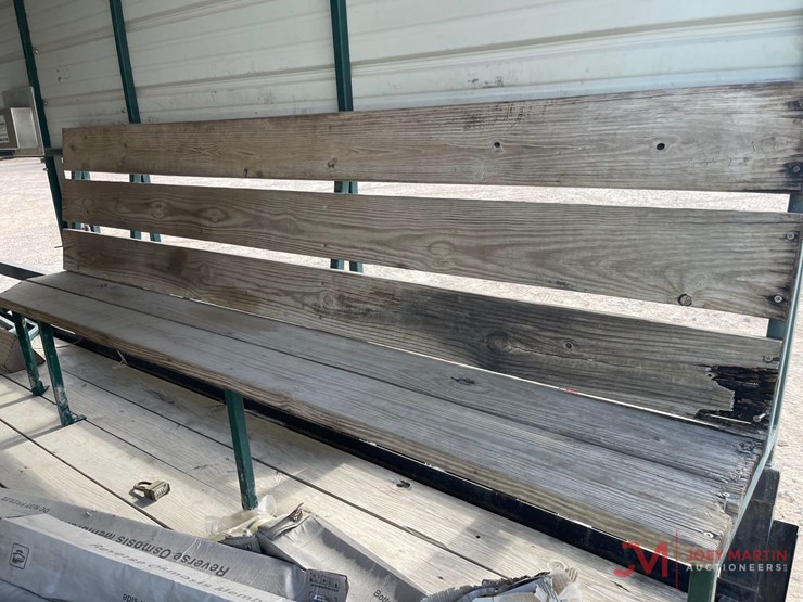 2013-top-hatt/a-cooling-trailer-image-21