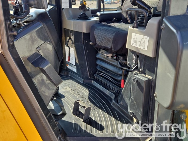 2022-komatsu-d61pxi-24-image-42