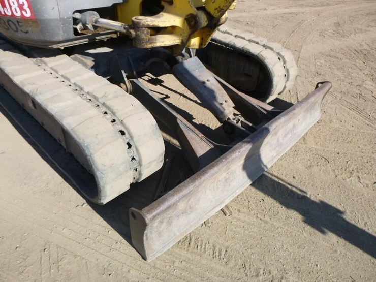 2003-kobelco-sk45sr-image-15