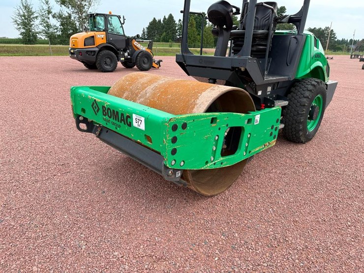 2019-bomag-bw145d-5-image-22