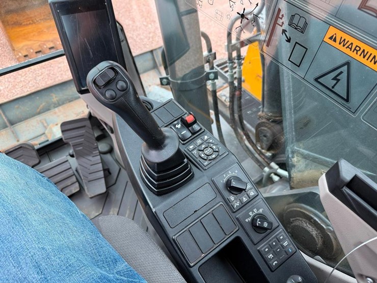 volvo-ecr145el-image-60