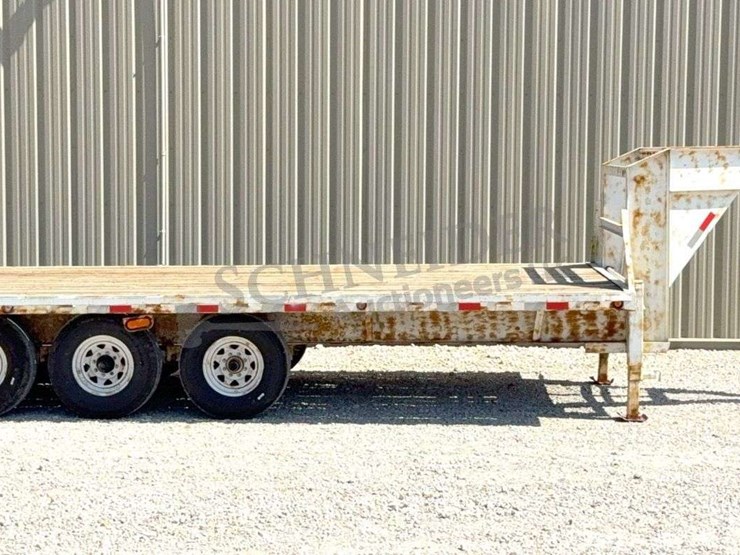 2003-load-trail-20'-gooseneck-flatbed-trailer-image-3