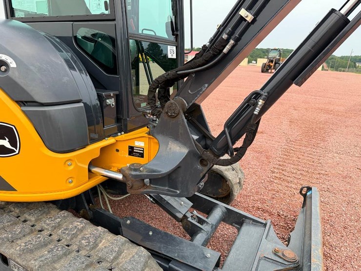 2023-deere-50g-image-37