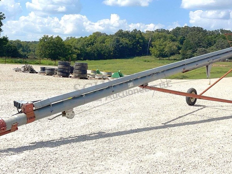 mayrath-7"x54'-transport-grain-auger---100%-donation-to-the-hermann-ffa-image-2