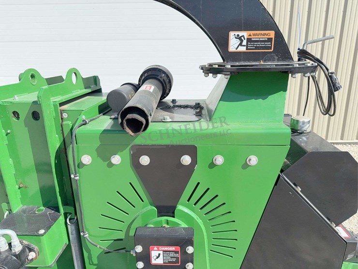 frontier-wc1208pt-pto-drive-wood-chipper-image-13