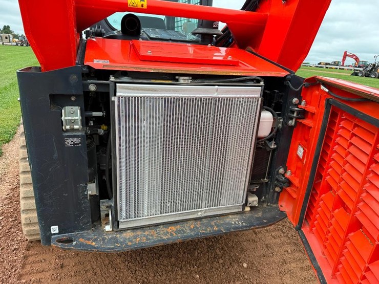 kubota-svl97-2-image-27