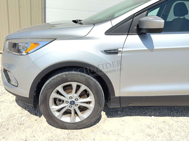 2017-ford-escape-se-image-55
