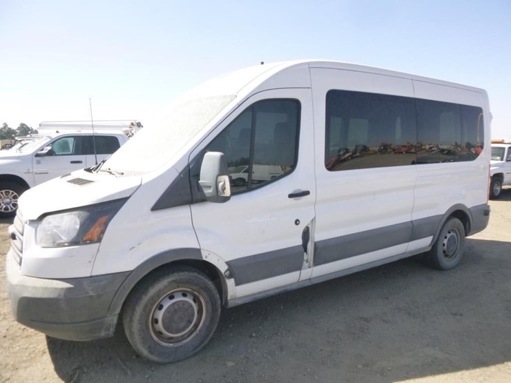 2018-ford-transit-image-2