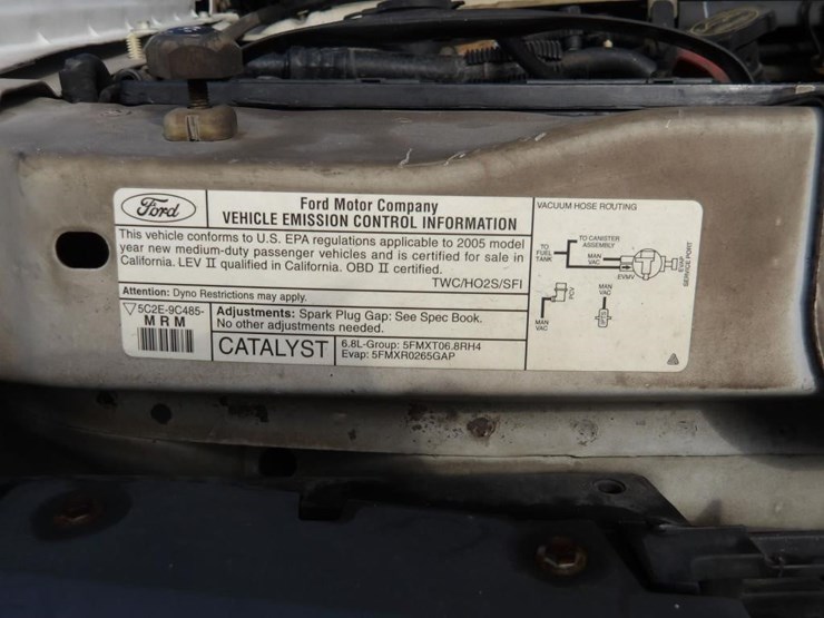 2005-ford-e350-image-9