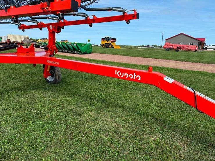 2022-kubota-ra210cr-image-18