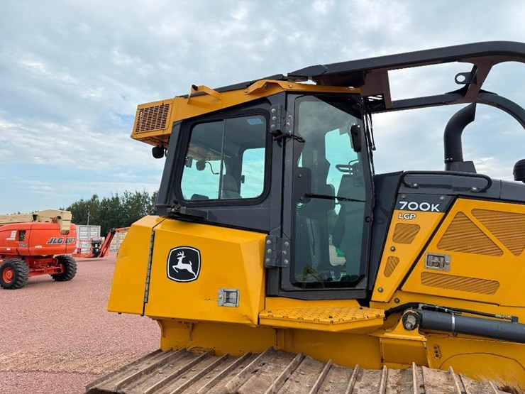 deere-700k-lgp-image-21
