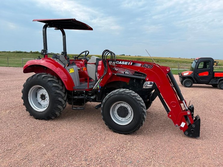 case-ih-farmall-75c-image-3