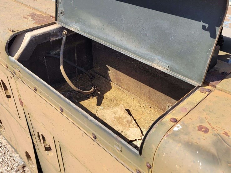 1958-us-army-electric,-portable,-15kw-generator-on-skid-image-7