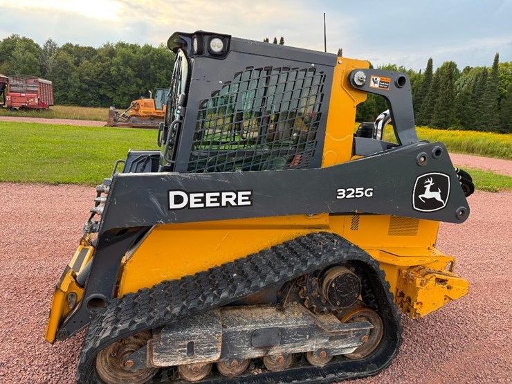deere-325g-image-11