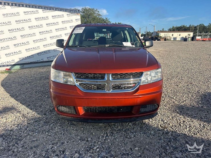 2012-dodge-journey-image-19