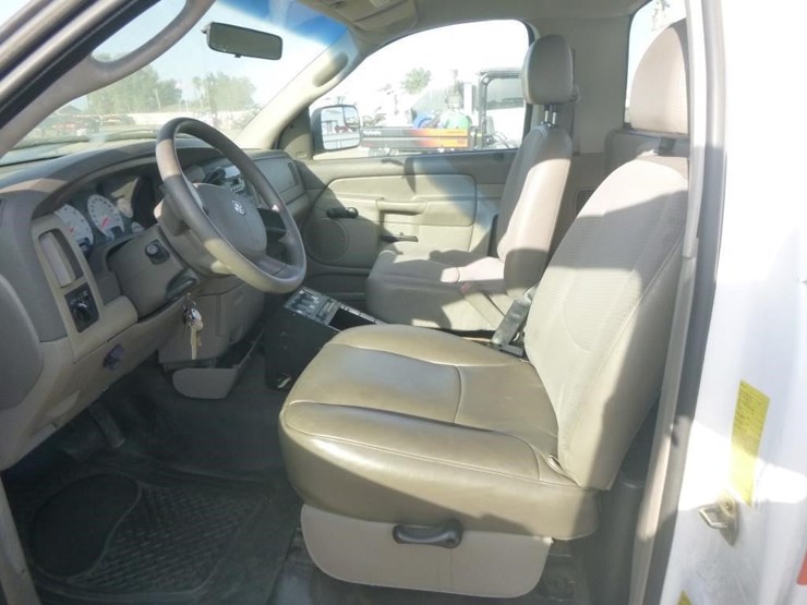 2005-dodge-ram-2500-image-9