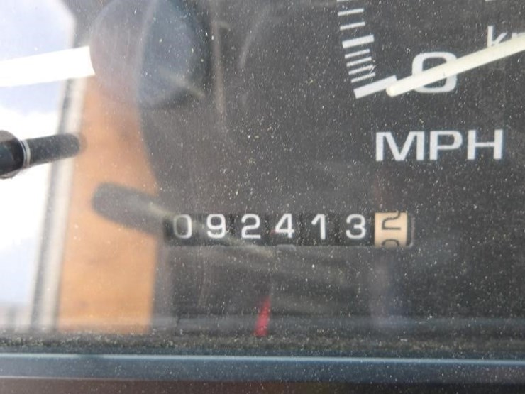 2002-workhorse-p42-image-25