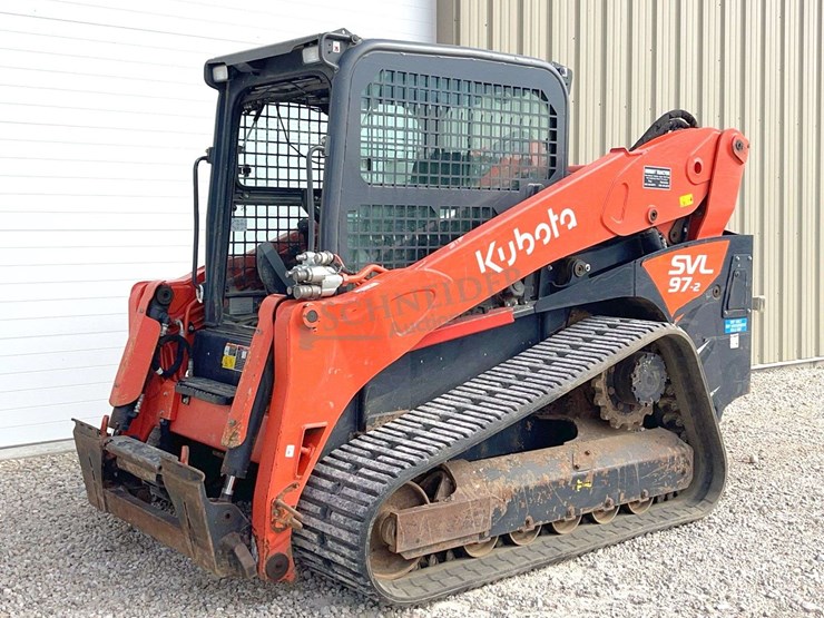 2021-kubota-svl97-2-image-2