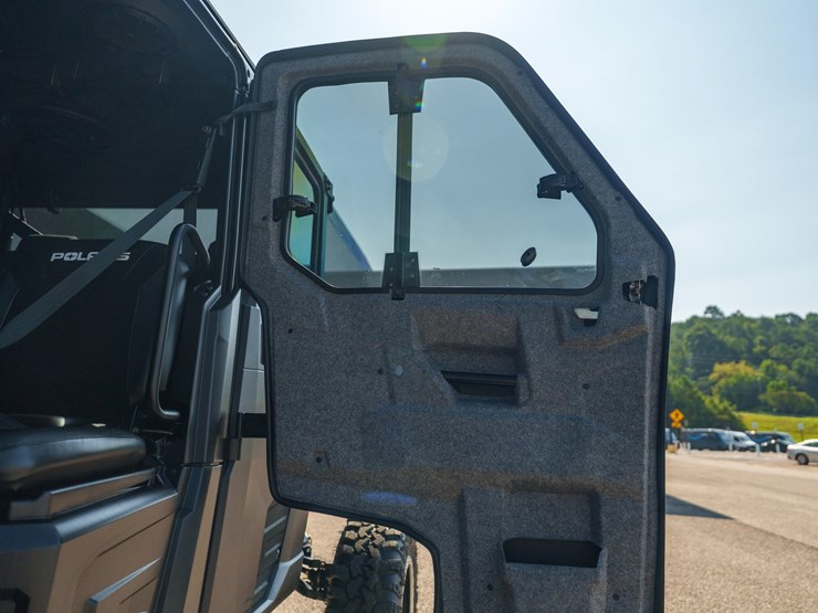 2017-polaris-ranger-xp-image-56