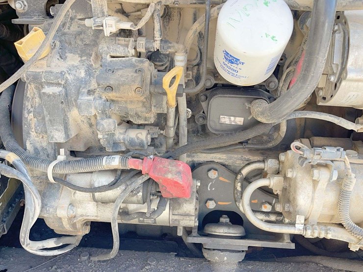 2019-bobcat-t870-image-24