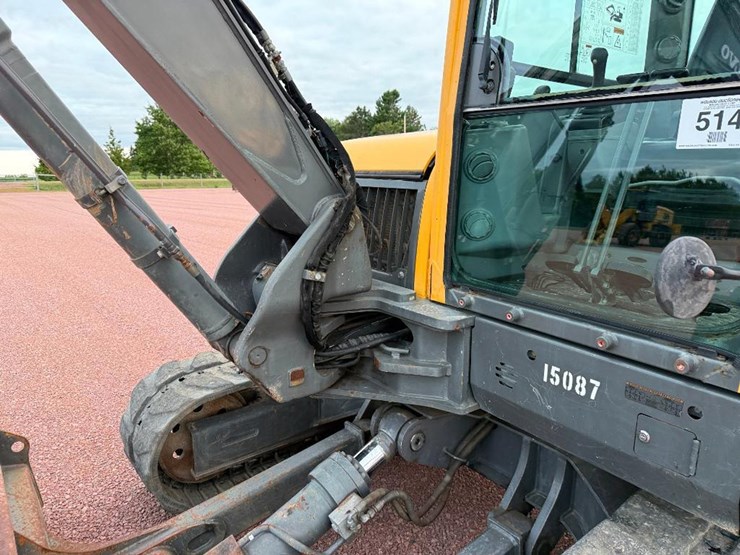 volvo-ecr88-image-43