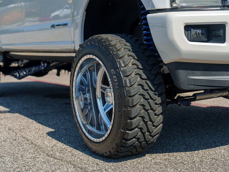 2017-ford-f250-image-23