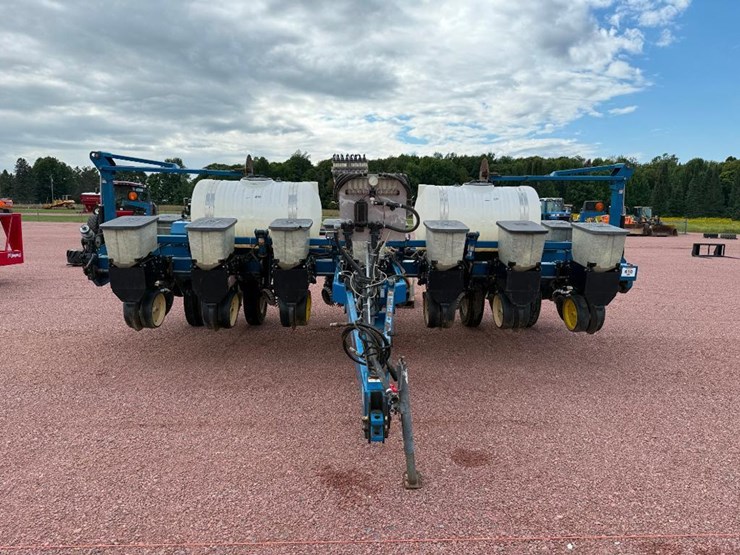 1999-kinze-2000-image-2