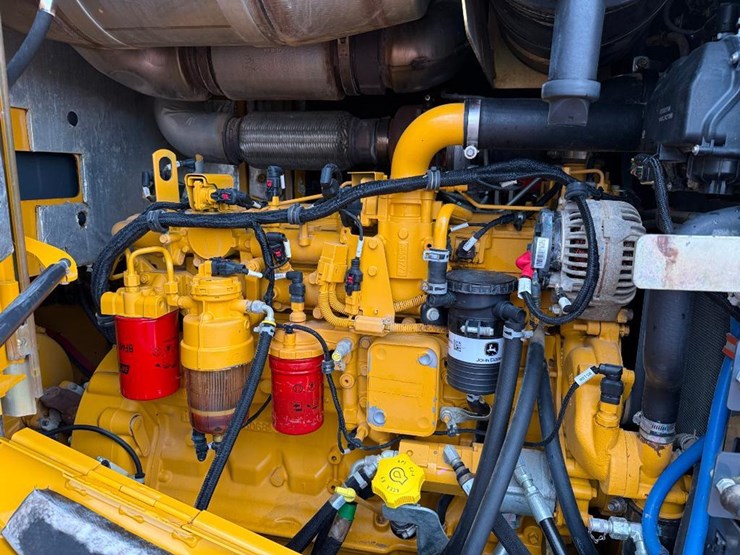 deere-624k-image-49